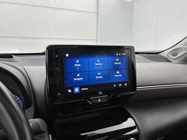 Toyota YARIS Cross 1.5 Hybrid AWD Executive | Panoramadak | Parkeersensoren | Navigatie | AWD