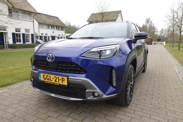 Toyota YARIS Cross 1.5 Hybrid Adventure AWD | CarPlay | Elektr. klep | Camera | PDC | ACC | HUD | Navi |