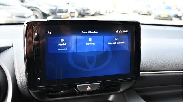 Toyota YARIS 1.5 Hybrid Executive Automaat 116pk | BSM | PDC vóór- & achter | Navigatie | 1e Eigenaar |