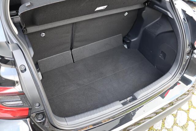 Toyota YARIS 1.5 Hybrid 115 Dynamic, Comfort Pack