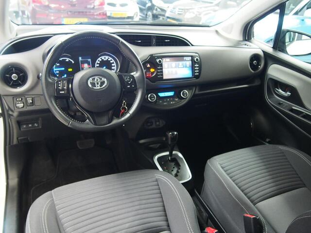 Toyota YARIS 1.5 Hybrid Aspiration Camera (APK:Nieuw) Incl.Garantie