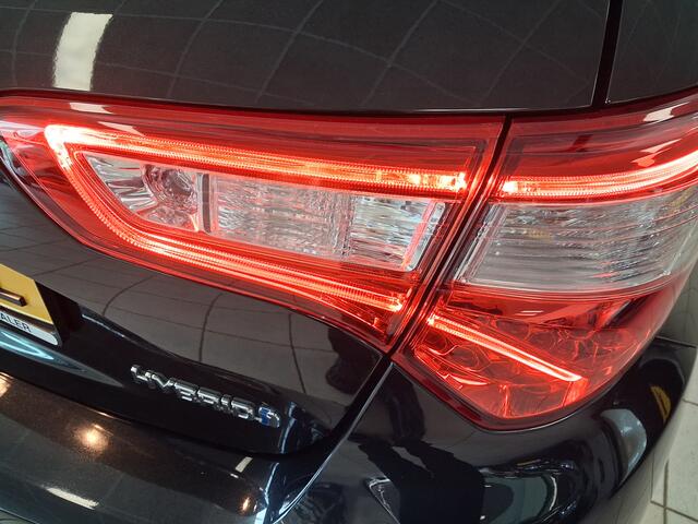 Toyota YARIS 1.5 Hybrid Dynamic