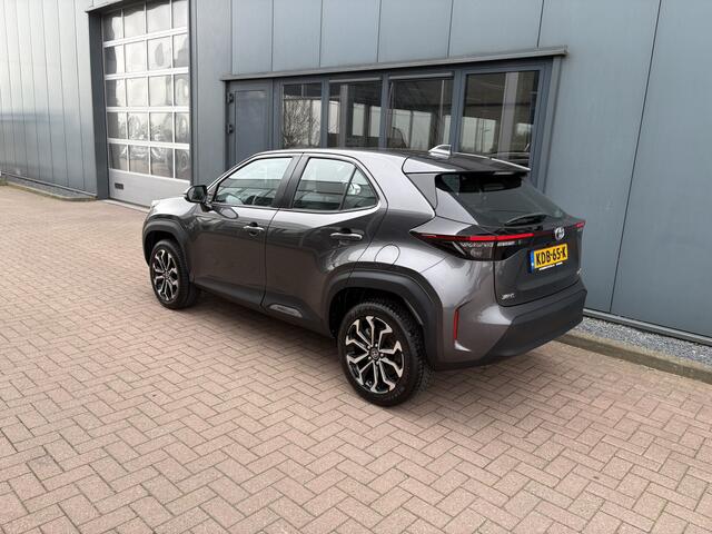 Toyota YARIS Cross 1.5 Hybrid First Edition KEYLESS/CAMERA/DODEHOEK/PDC/WINTERPACK