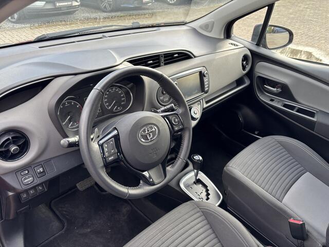 Toyota YARIS 5DRS 1.5 VVT-i Dynamic Camera / Schakellippers