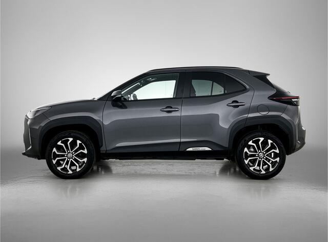 Toyota YARIS Cross 1.5 Hybrid 115 First Edition | BTW Voertuig | Stoel en stuurwielverwarming |