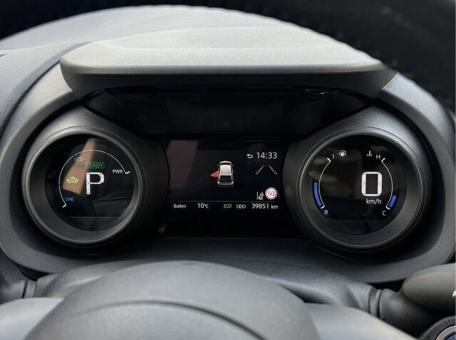 Toyota YARIS 1.5 Hybrid Launch Edition