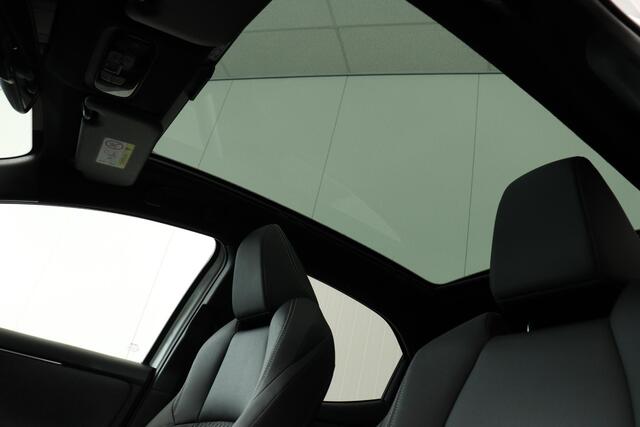 Toyota YARIS 1.5 Hybrid Executive, Panodak, JBL, HUD, Apple carplay / android auto, Navi.