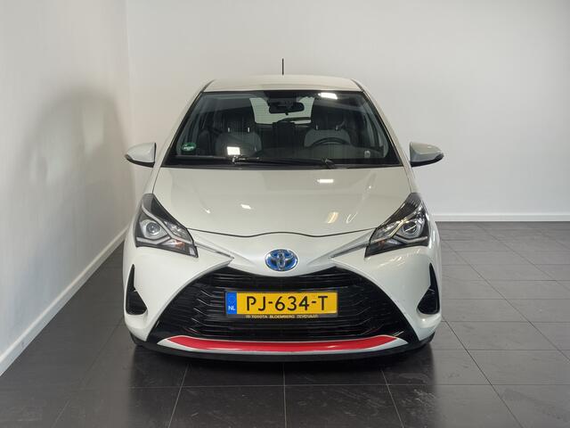 Toyota YARIS 1.5 Hybrid Aspiration | All seasons | Naviagtie | Camera |