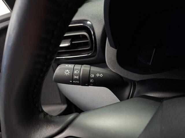 Toyota YARIS Cross 1.5 Hybrid I Luxe uitvoering I Dodehoekherkenning I Elektrische achterklep I