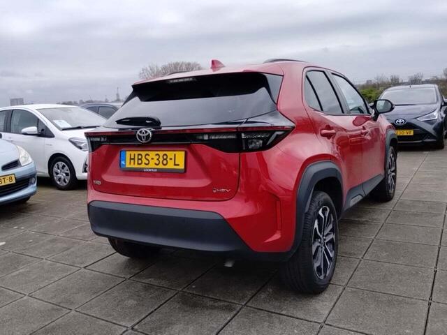 Toyota YARIS Cross 1.5 Hybrid 115 First Edition Comfort Pack | Rijklaar | NL-auto | | Blind Spot | Apple/Android | Stoel-/stuurverw. | Navi | LED | Parksens. v+a