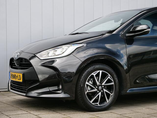 Toyota YARIS 1.5 Hybrid Dynamic 116 Pk Automaat Apple Carplay / DAB / Camera / Stuur- stoelverwarming
