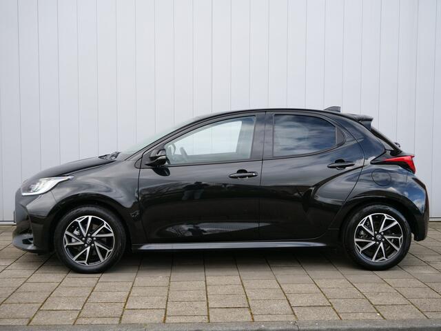 Toyota YARIS 1.5 Hybrid Dynamic 116 Pk Automaat Apple Carplay / DAB / Camera / Stuur- stoelverwarming