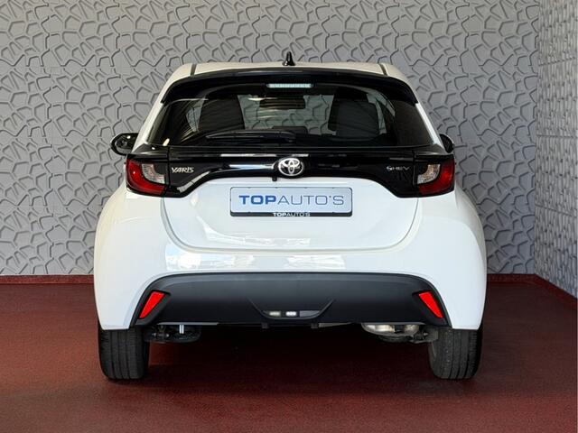 Toyota YARIS 1.5 HYBRID STOEL/STUUR VERW CARPLAY CAMERA LMV ADAP.CRUISE ? Top Auto's Wijchen , Al 30 Jaar verkoop van Toyota , Type's Launch / Executive / Dynamic / First Edition / Business / Zowel Phev / Hev / Benzine / met fabrieksgarantie ?