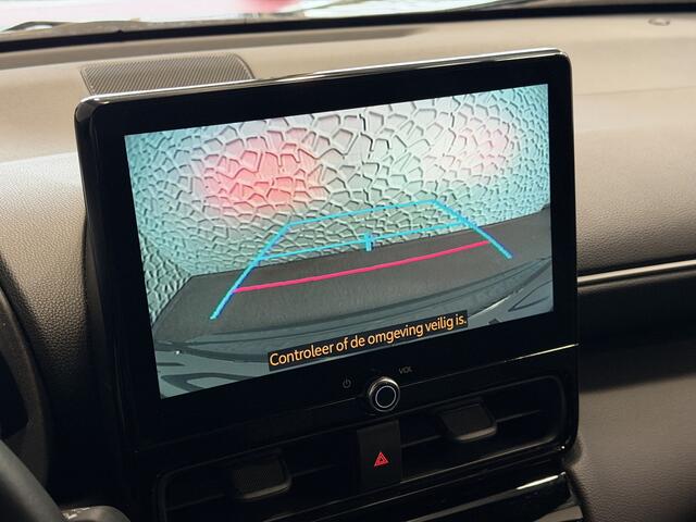 Toyota YARIS Cross 1.5 HYBRID DYNAMIC KEYLESS CAMERA LED ZWARTE HEMEL STOEL/STUUR VERW. 17''LMV ? Top Auto's Wijchen , Al 30 Jaar verkoop van Toyota , Type's Launch / Executive / Dynamic / First Edition / Business / Zowel Phev / Hev / Benzine / met fabrieksgarantie ?