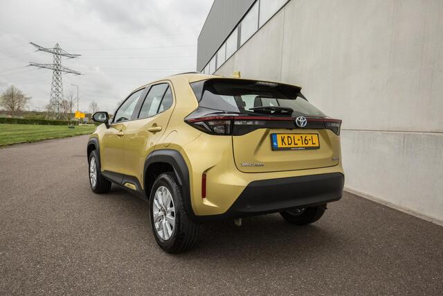 Toyota YARIS Cross 1.5 Hybrid Business