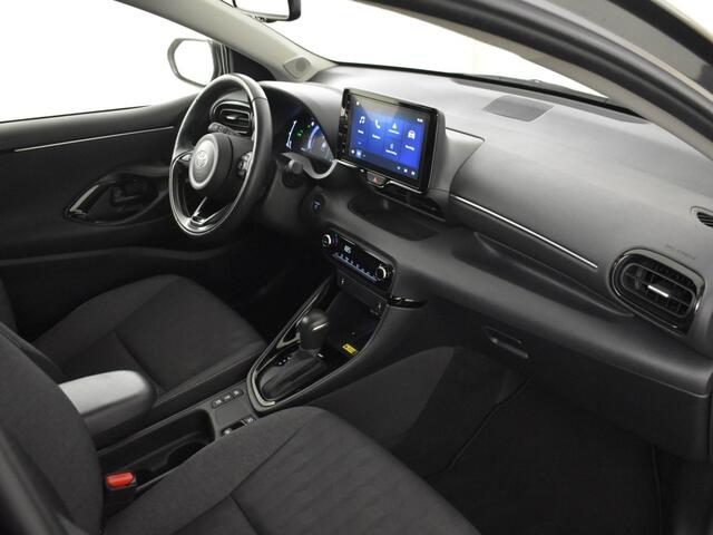 Toyota YARIS 1.5 Hybrid 115 Style | Keyless | Blindspot | Stoelverwarming