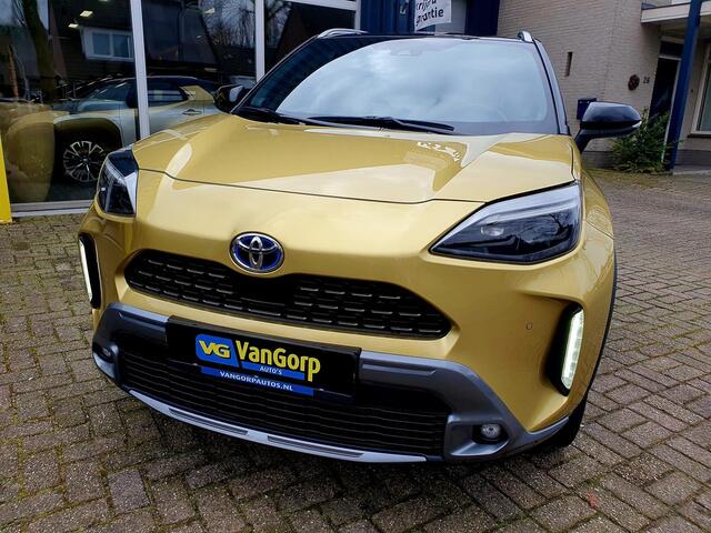 Toyota YARIS Cross 1.5 Hybrid Adventure Bi-Tone AWD All-in prijs!