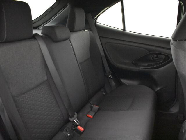 Toyota YARIS Cross 1.5 Hybrid AWD Dynamic | Trekhaak | Keyless | Navigatie