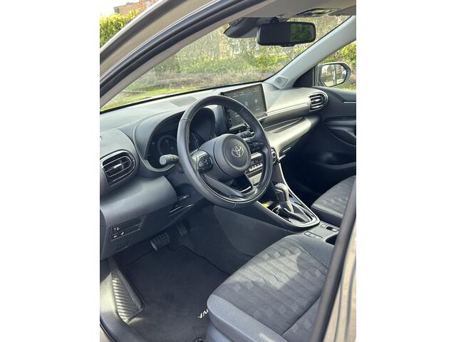 Toyota YARIS 1.5 Hybrid 115 First Edition