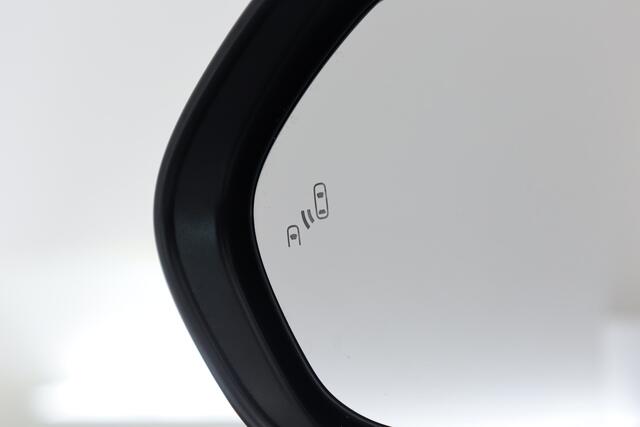 Toyota YARIS Cross 1.5 Hybrid 130 Teamplayer | Winter pack | Safety Pack | Navi | Apple CarPlay | Camera | Adapt. Cruise