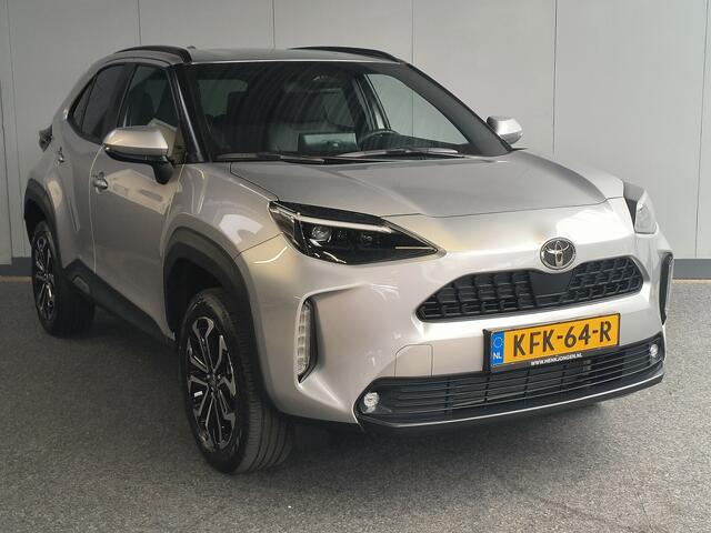 Toyota YARIS Cross 1.5 Hybrid 115 Comfort Dynamic uit 2025 Rijklaar + Fabrieksgarantie Henk Jongen Auto's in Helmond, al 50 jaar service zoals 't hoort!