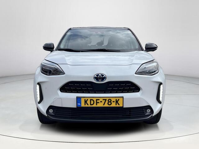 Toyota YARIS Cross 1.5 Hybrid Executive | JBL audio | Head up display | Dode hoek waarschuwing | Bi-tone exterieur |