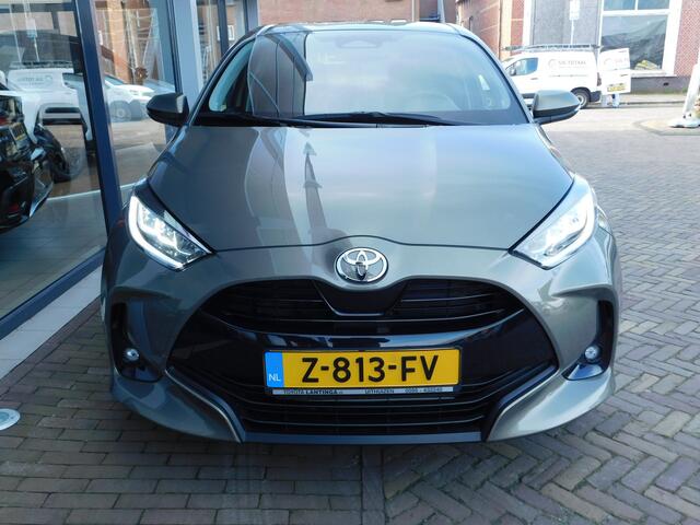 Toyota YARIS 1.5 Hybrid 115 First Edition