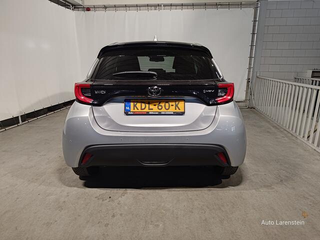 Toyota YARIS 1.5 Hybrid 116pk First Edition Carplay / A.Cam./ Adapt. Cruise C / Climate C./ Winter Pack