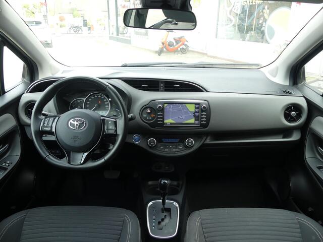 Toyota YARIS 1.5 Hybrid Dynamic *t/m 10de bouwjaar garantie!
