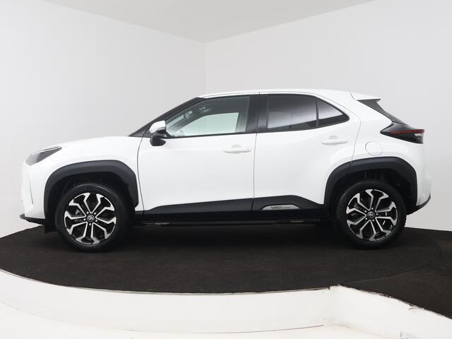 Toyota YARIS Cross 1.5 Hybrid First Edition | Navigatie | Trekhaak |