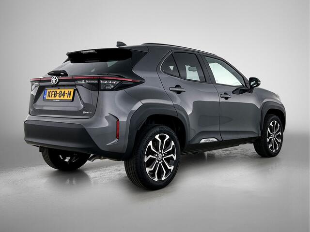 Toyota YARIS Cross 1.5 Hybrid 115 First Edition Limited + | Dealeronderhouden | Stuur en stoelverwarming |