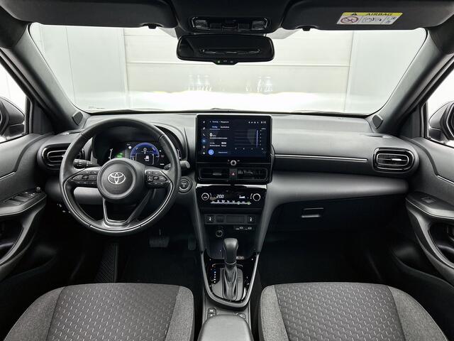 Toyota YARIS Cross 1.5 Hybrid 115 First Edition Limited + | Dealeronderhouden | Stuur en stoelverwarming |