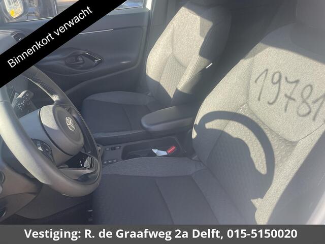 Toyota YARIS Cross 1.5 Hybrid 115 Dynamic | Stuur- & Stoelverwarming | Apple Carplay & AndroidAUTO | Camera