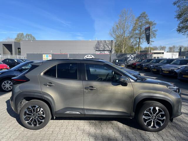 Toyota YARIS Cross 1.5 Hybrid Dynamic Parkeersensoren v+a trekhaak