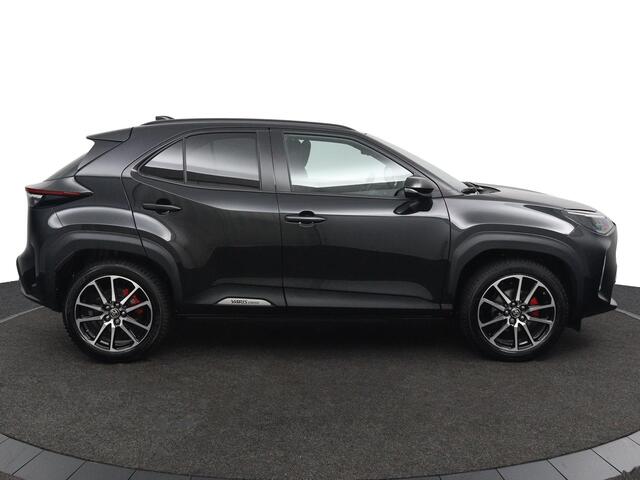 Toyota YARIS Cross 1.5 Hybrid 130 GR SPORT | GR Sport Plus Pack | All season banden | Afneembare Trekhaak | Origineel NL |
