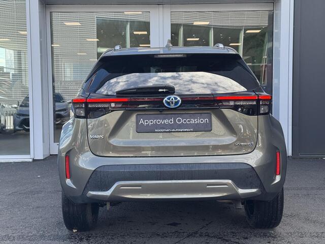 Toyota YARIS Cross 1.5 Hybrid Adventure Parkeersensoren V+A | Blind spot monitor | 18 inch | Climate control