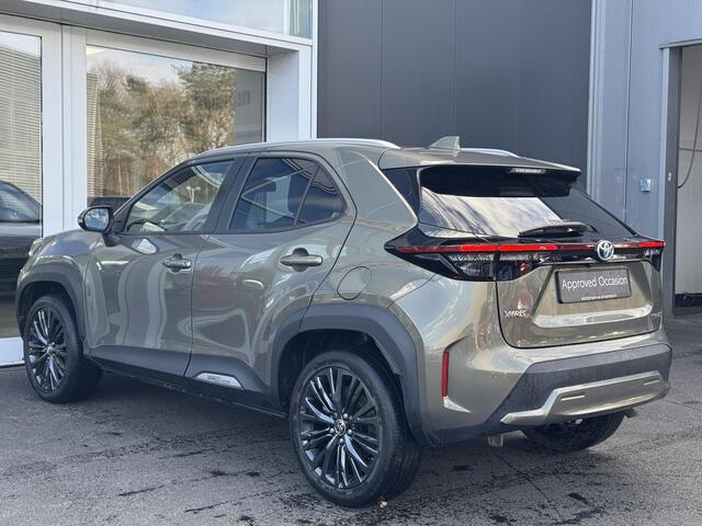 Toyota YARIS Cross 1.5 Hybrid Adventure Parkeersensoren V+A | Blind spot monitor | 18 inch | Climate control