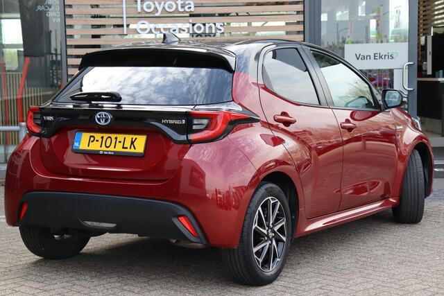 Toyota YARIS 1.5 Hybrid Dynamic Bi-Tone Limited