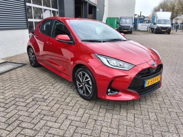 Toyota YARIS 1.5 Hyb. Dynamic | Apple Carplay & Android Auto | Parkeercamera