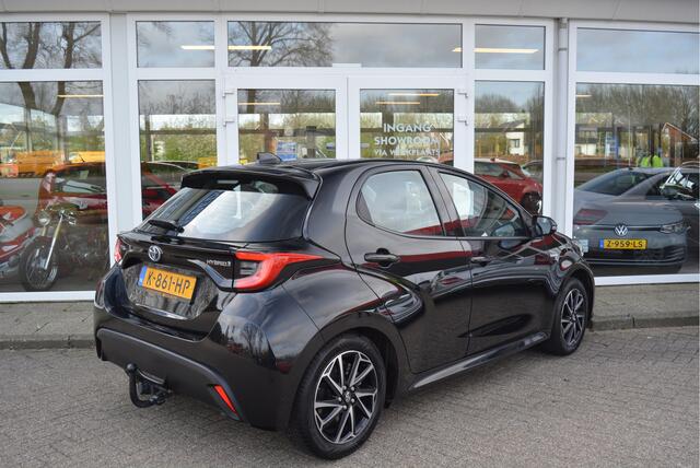 Toyota YARIS 1.5 Hybrid First Edition Black ? Trekhaak ?LED ? Orig. NL ? NAP ?