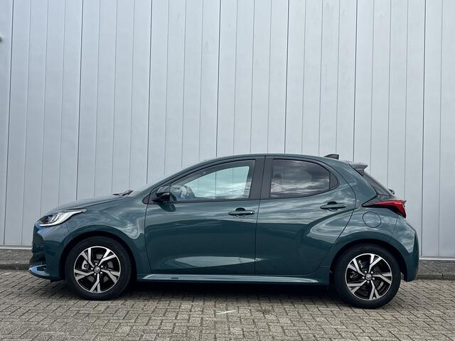 Toyota YARIS 1.5 Hybrid 115 Dynamic Comfort Pack NL Auto Parkeersensoren Stoel Stuur Verwarmd