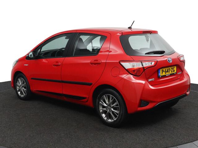 Toyota YARIS 1.5 Hybrid Design Sport | Climate Control | Toyota Safety Sense | Lichtmetalen Velgen | Achteruitrijcamera |