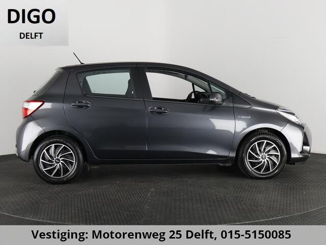 Toyota YARIS 1.5 HYBRID ACTIVE AUTOMAAT GARANTIE 8-2030! 100% ONDERHOUDEN . CAMERA . CRUISE CONTROL . ELEKTRISCHE RAMEN VOOR