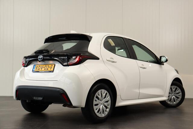 Toyota YARIS 1.5 Hybrid Active, Startknop