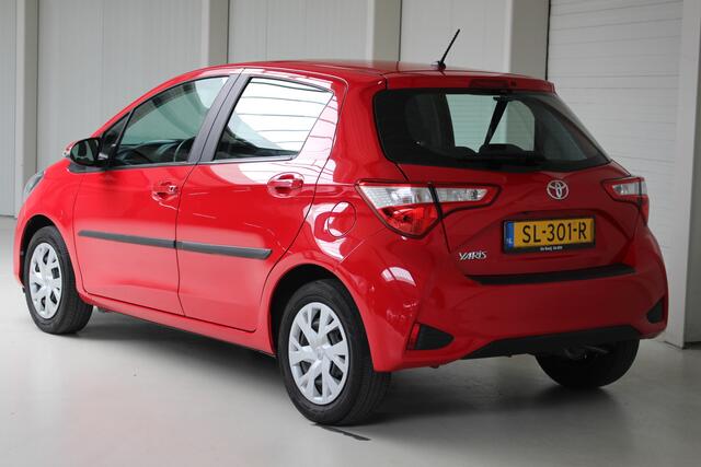 Toyota YARIS 1.0 VVT-i Energy Climate Control | Navigatie | Regensensor | Parkeercamera