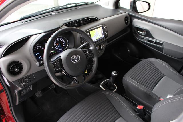 Toyota YARIS 1.0 VVT-i Energy Climate Control | Navigatie | Regensensor | Parkeercamera