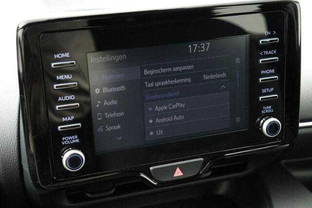 Toyota YARIS 1.5 Hybrid Dynamic, Trekhaak