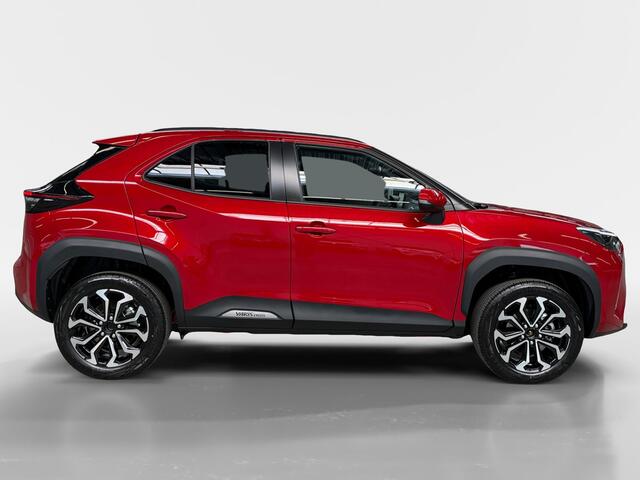 Toyota YARIS Cross 1.5 Hybrid 130 Dynamic I Direct leverbaar I Stoel en Stuurverwarming I Dodehoekdetectie I Camera