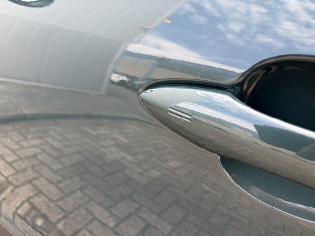 Toyota YARIS Cross 1.5 Hybrid 115 Dynamic PDC Stoel Stuur Verwarming BSM Cruise Demo