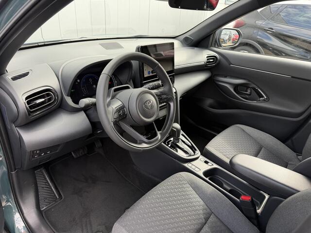 Toyota YARIS Cross 1.5 Hybrid 115 Dynamic PDC Stoel Stuur Verwarming BSM Cruise Demo